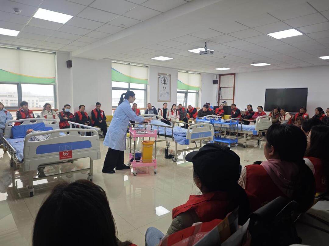 长沙友龄咨询有限公司养老护理员培训